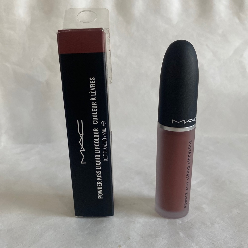 MAC COSMETICS Powder Kiss Liquid Lipcolour Lipstick 997 Over The Taupe $26 NIB - Picture 4 of 7